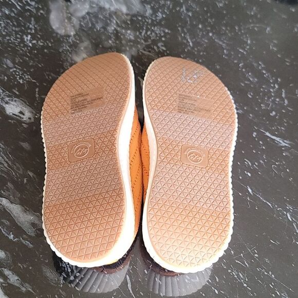 BRAND NEW WHITE MOUNTAIN KNIT SLIP ON MULES-DYSTANT - Picture 11 of 15